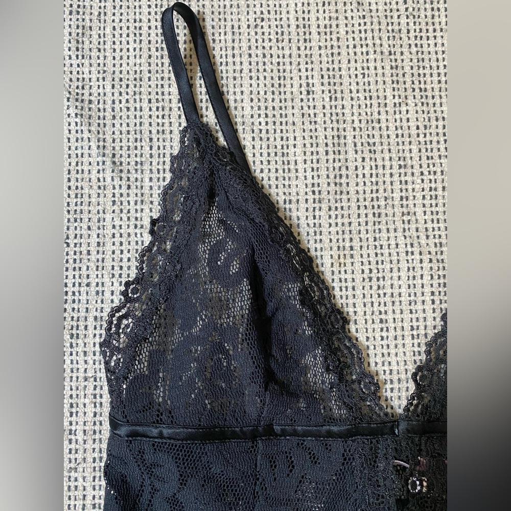 Vtg Y2K Victoria's Secret Black Lace Keyhole Front Plunge Full Length Tank - Picture 5 of 9